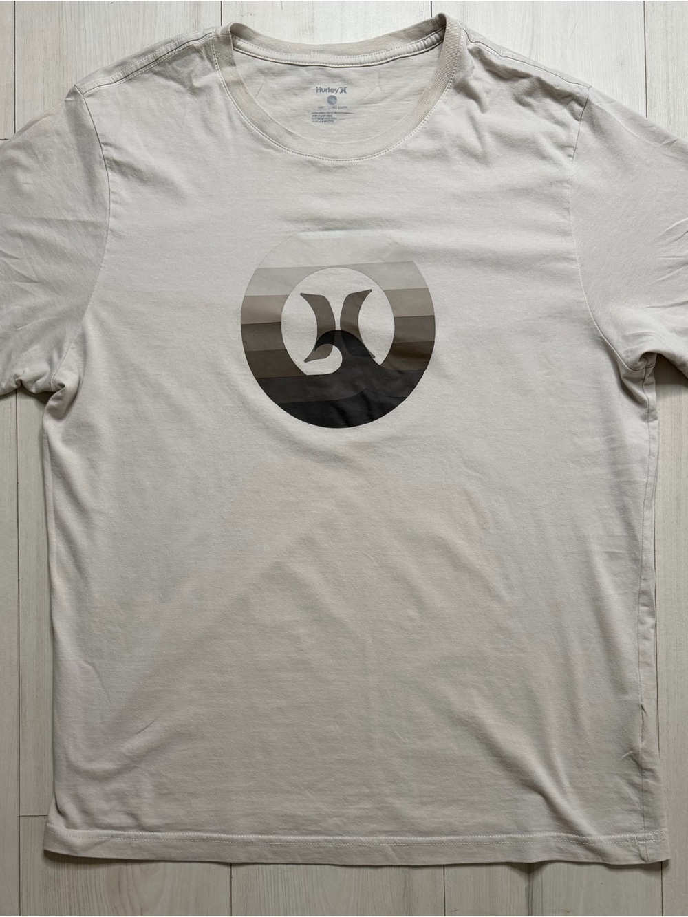Hurley Men's Beige Crewneck Tee with Gradient Logo
